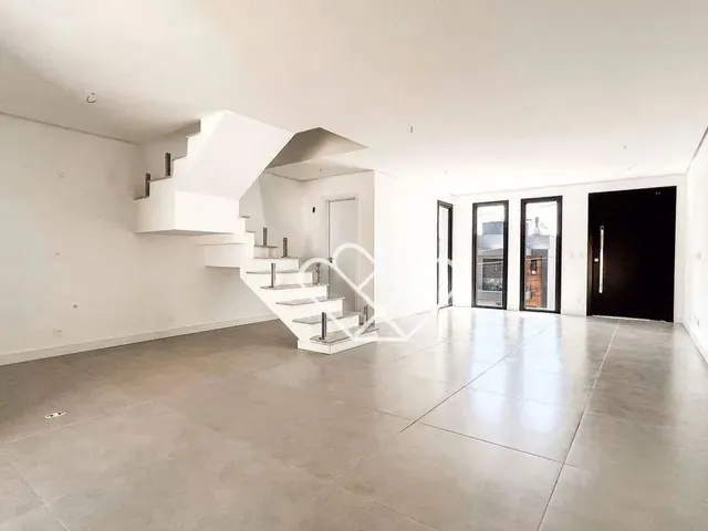 Imagem 8: Apartamento Amplo com 3 Dormitórios e Suíte em Localização Privilegiada Conforto E