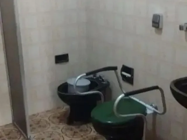 Imagem 3: Ampla Casa Comercial no Centro com Excelente Localização