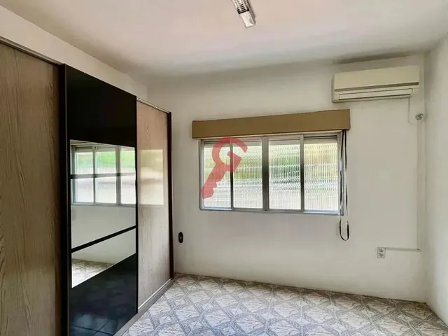 Imagem 9: Apartamento com Dois Dormitorios no Bairro Igara