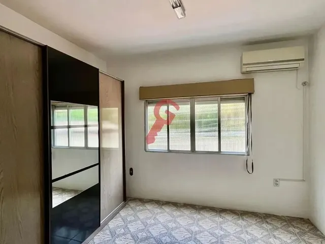 Imagem 11: Apartamento com Dois Dormitorios no Bairro Igara
