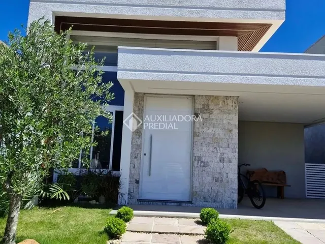 Imagem: Casa de Alto Padrão em Condomínio Conforto
