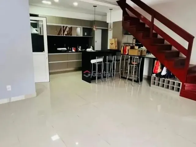 Imagem: Aluguel de Casa Sobrado em Igara, Canoas