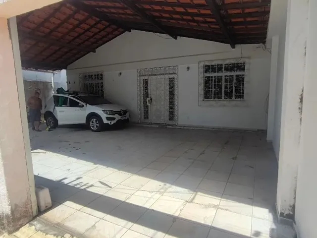 Imagem: Oportunidade! Vendo Casa Ampla com Bastante