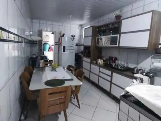 Imagem 2: 02- Casa no Anjo da Guarda