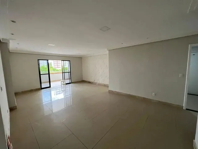 Imagem 1: Apartamento na Ponta do Farol de 203M2