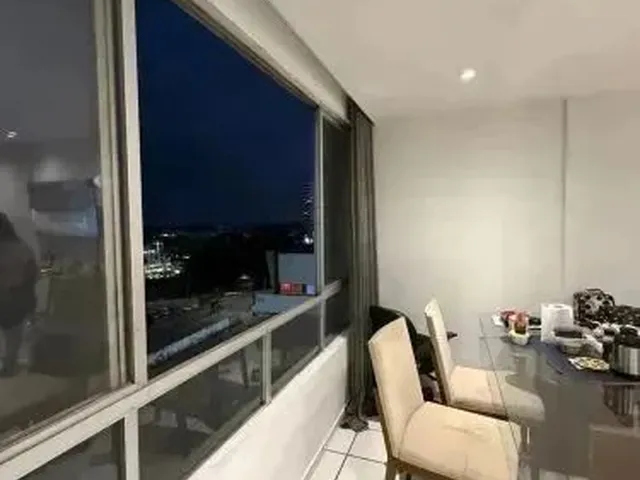 Imagem 9: 13/ Apartamento na Região do Calhau com 3 Quartos / Excelente Localização e Preço