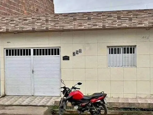 Imagem: 02 - Casa na Vila Embratel