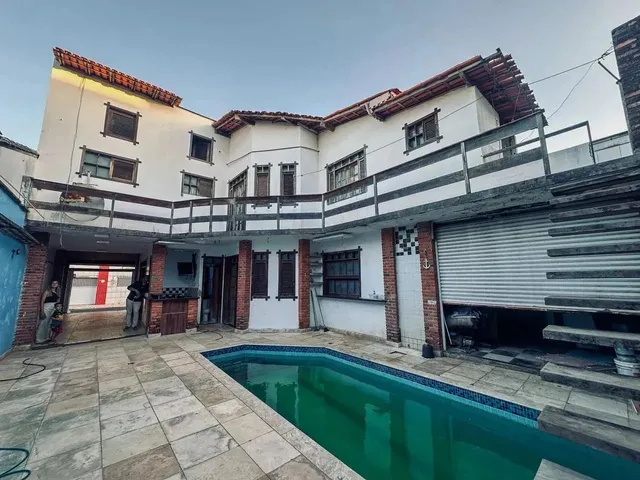 Imagem: Casa com Excelente Padrão no Residencial