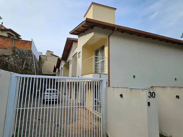 Imagem 3: Suite em Casa Compartilhada Completa