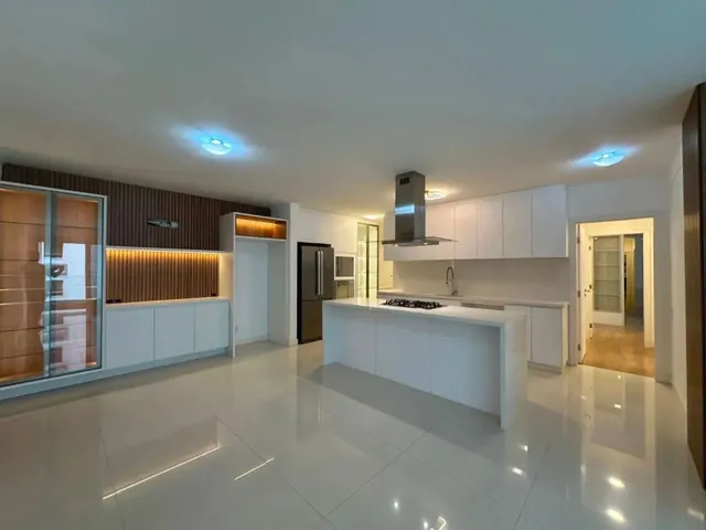 Imagem 5: Apartamento com 3 Dormitórios para Alugar, 140 M² por R$ 21.890,54/Mês - Agronômica