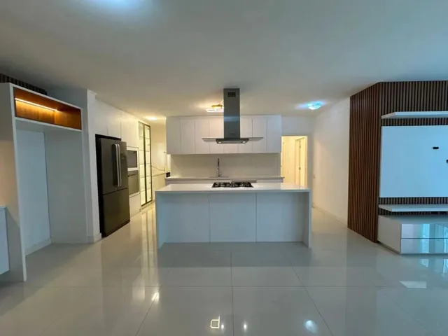 Imagem 8: Apartamento com 3 Dormitórios para Alugar, 140 M² por R$ 21.890,54/Mês - Agronômica