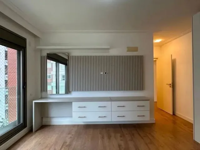 Imagem 10: Apartamento com 3 Dormitórios para Alugar, 140 M² por R$ 21.890,54/Mês - Agronômica