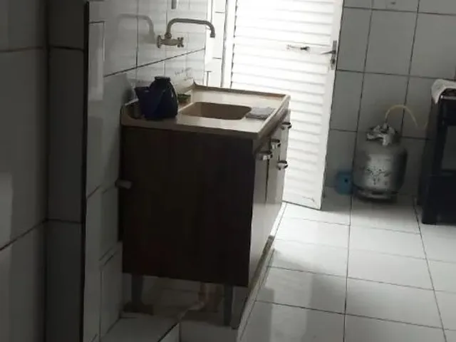 Imagem 8: Kitnet Centro Quarto com aluguel por R$1.700 /mês