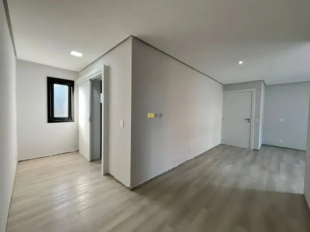 Imagem 3: Casa Nova de 4 Quartos Á Venda em Gramado