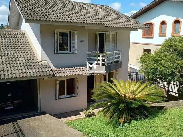 Imagem: Casa com 3 Quartos no Petrópolis