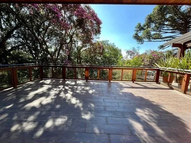 Imagem 13: Apartamento Alto Padrão À Venda em Gramado - Semi-Mobiliado - Abaixo do Preço De