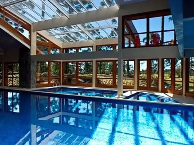 Imagem 9: Casa com 4 Dormitórios À Venda, 371 M² por R$ 6.400.000,00 - Aspen Mountain