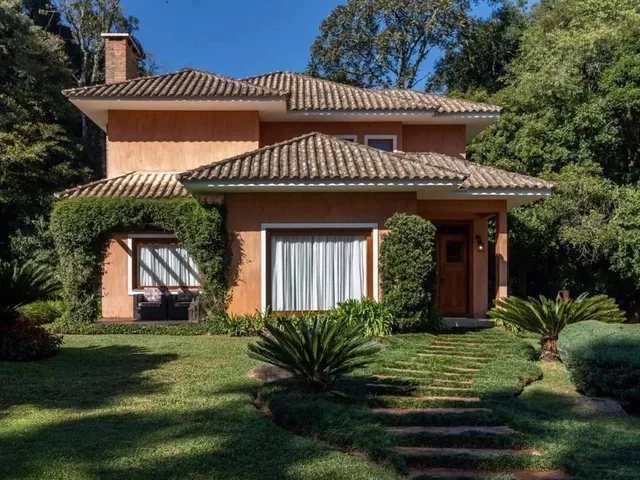 Imagem: Casa com 3 Dormitórios À Venda por R$