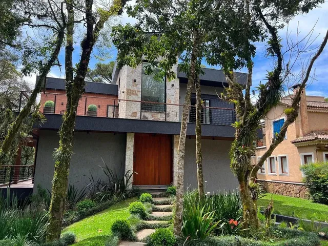 Imagem: Casa com 4 Dormitórios À Venda, 568 M²