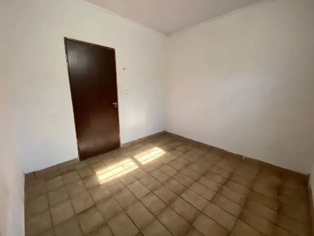 Imagem 15: Alugo Casa com 3 Quartos , 80M Área Construída, Setor Leste Universitário