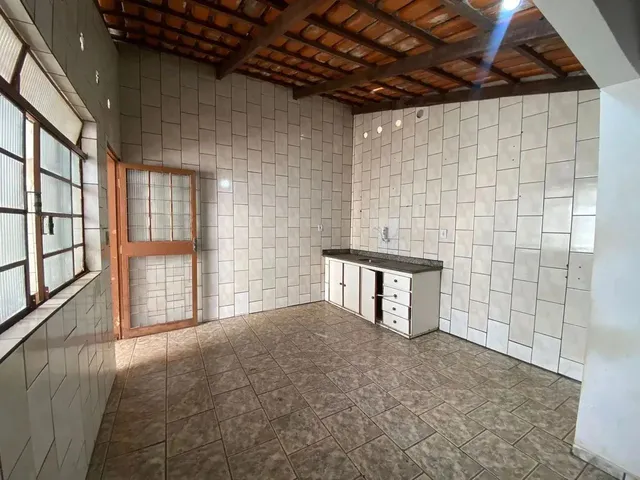 Imagem 3: Alugo Casa com 3 Quartos , 80M Área Construída, Setor Leste Universitário