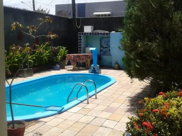 Imagem 2: Aluga-Se Casa Ampla em Pau Amarelo!