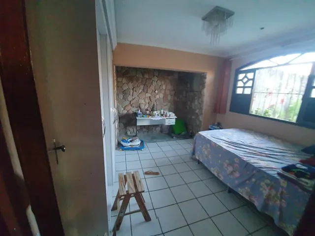Imagem 5: Aluga-Se Casa Ampla em Pau Amarelo!