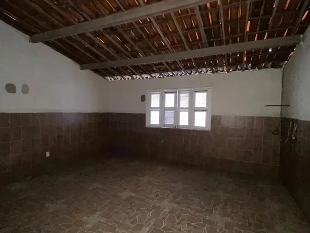 Imagem 16: Imóvel para Aluguel com 400 Metros Quadrados com 4 Quartos em Maraponga - Fortaleza - Ce