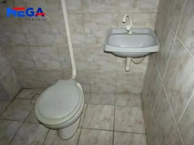 Imagem 3: Kitnet com 1 Quarto no Bairro Carlito Pamplona em Fortaleza, Ce