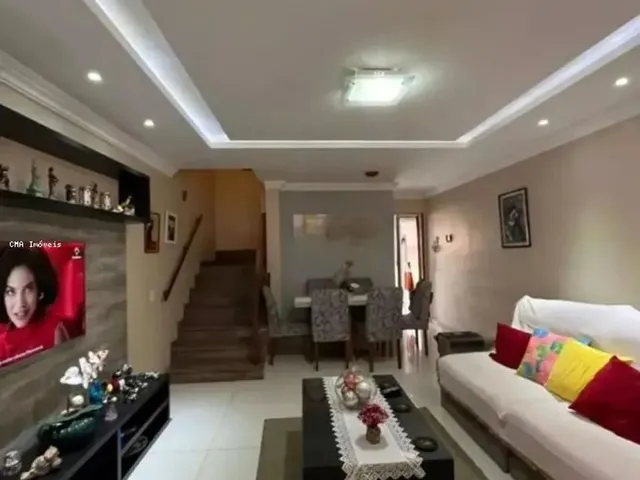 Imagem 4: Casa para Venda em Macaé, Granja dos Cavaleiros, 3 Dormitórios, 1 Suíte, 3 Banheiros