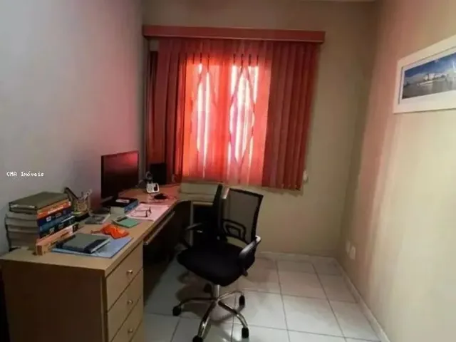 Imagem 9: Casa para Venda em Macaé, Granja dos Cavaleiros, 3 Dormitórios, 1 Suíte, 3 Banheiros