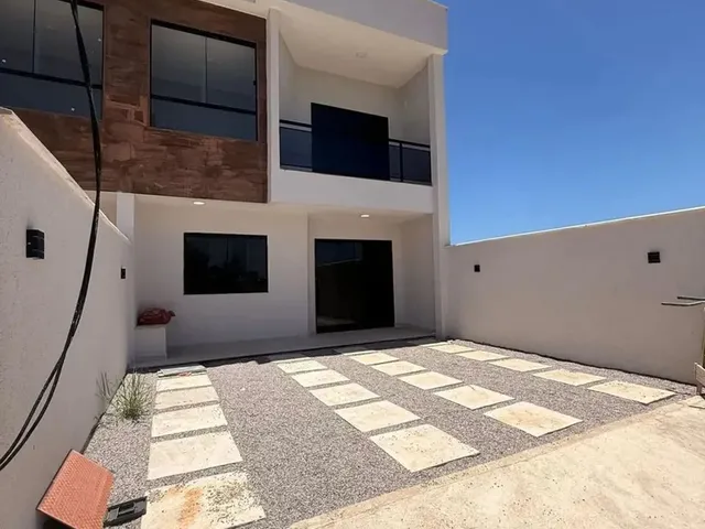 Imagem: Casa Á Venda Á 10 Minutos da Praia, Condomínio