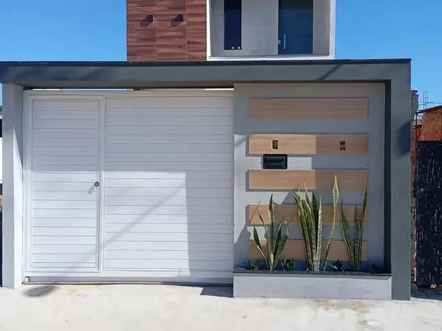 Imagem: Casa Duplex À Venda com 3 Quartos, Sendo
