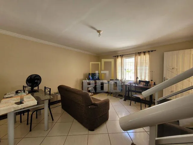 Imagem 7: Casa com 2 Quartos À Venda, 90 M² por R$ 390.000 - Jardim Mariléa - Rio das Ostras/Rj
