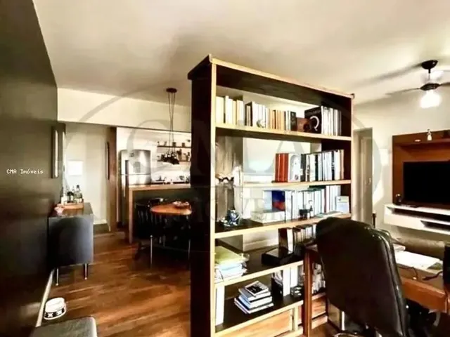 Imagem 2: Apartamento para Venda em Macaé, Gloria, 3 Dormitórios, 1 Suíte, 2 Banheiros, 2 Vagas