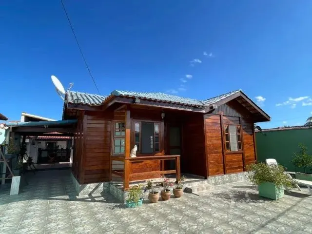 Imagem: Amparo Imóveis-Vende 2 Quartos Sendo 1