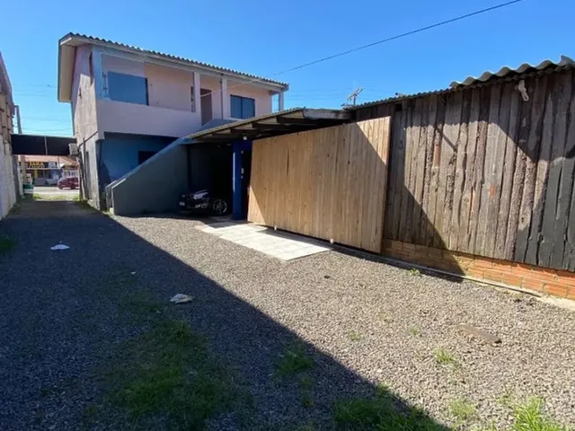 Imagem 2: Apartamento em Imbe com Casa nos Fundos