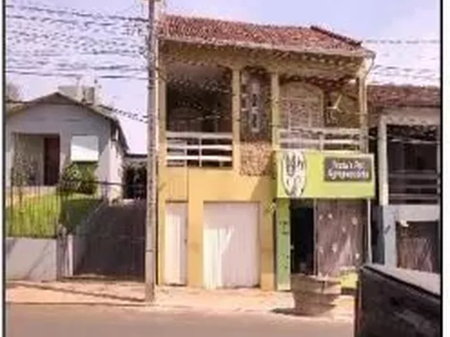 Imagem: Casa de Leilão em Canabarro / Teutonia