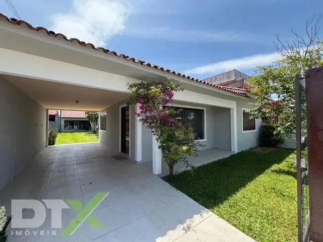 Imagem: Casa de 03 Dormitórios Mais Anexo no Bairro