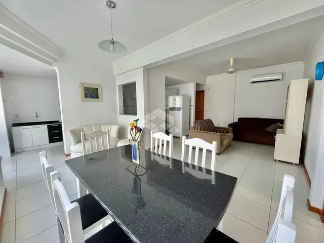 Imagem 6: Apartamento de 2 Dormitórios Sendo 1 Suíte Mobiliado com Box/Vaga de Garagem em Capão