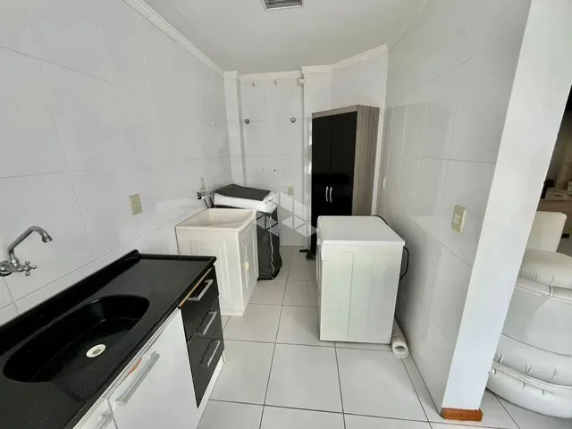 Imagem 14: Apartamento de 2 Dormitórios Sendo 1 Suíte Mobiliado com Box/Vaga de Garagem em Capão