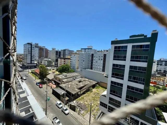 Imagem 3: Imóvel para Venda Possui 70 Metros Quadrados com 2 Quartos em Zona Nova - Capão Da