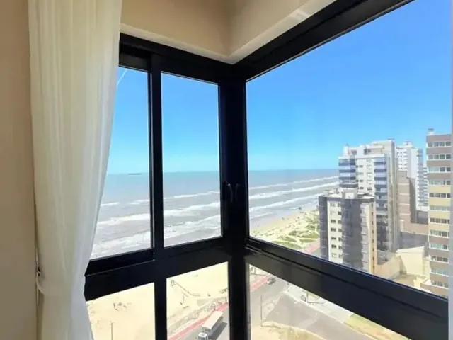 Imagem 3: Apartamento Mobiliado de 3 Dormitórios com Vista Eterna para o Mar!!