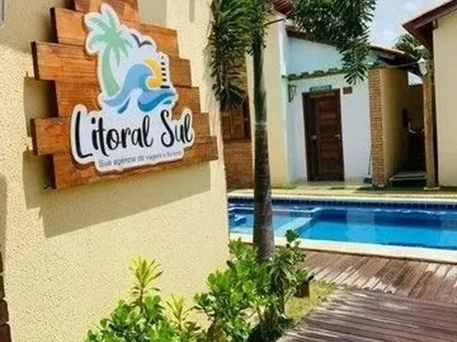 Imagem: O apartamento possui 1 Dormitório, Acomodam 2 pessoas e