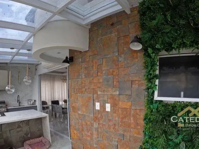 Imagem: Apartamento Triplex com 4 Dormitórios