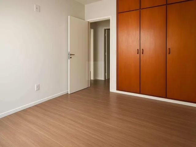 Imagem 9: Apartamento À Venda em Ribeirão Preto, Jd Iraja, com 3 Quartos, 87M²