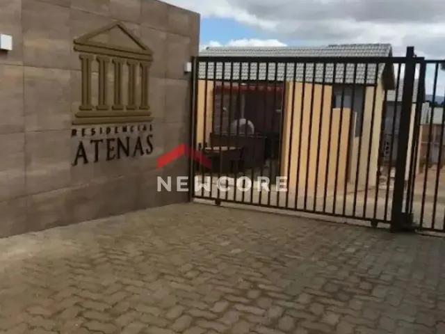 Imagem: A casa em condomínio possui 2 Dormitórios, 2 Banheiros, 2