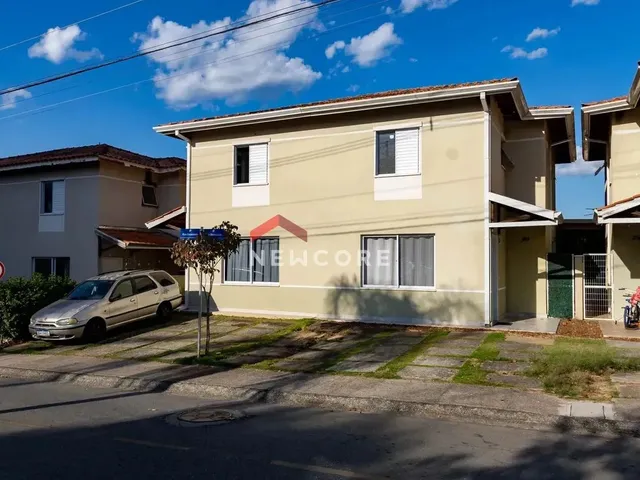 Imagem: Casa de Condomínio em Rua dos Coqueirais