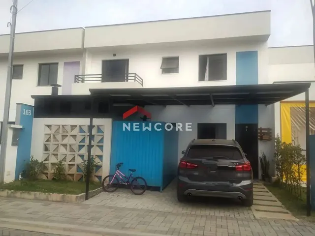Imagem: Casa de Condomínio em Rua das Morangueiras