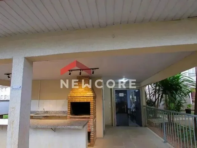 Imagem: O apartamento possui 2 Dormitórios, 1 Banheiro, 1 Vaga na